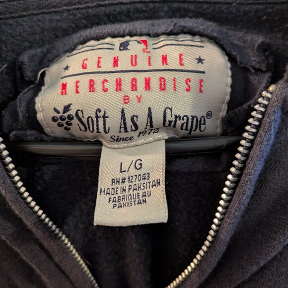 Cleveland Guardians Genuine Merchandise by Soft as a Grape Womens Size Large - Picture 4 of 5